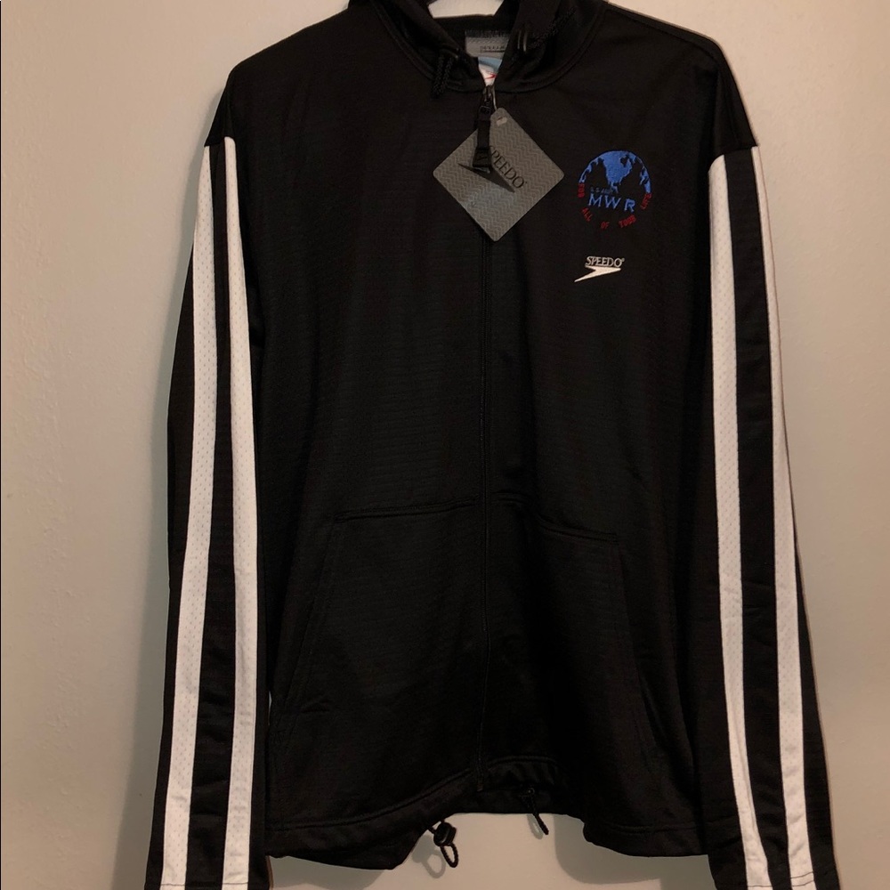 Speedo hoodie, full length zipper Large. New w/tag